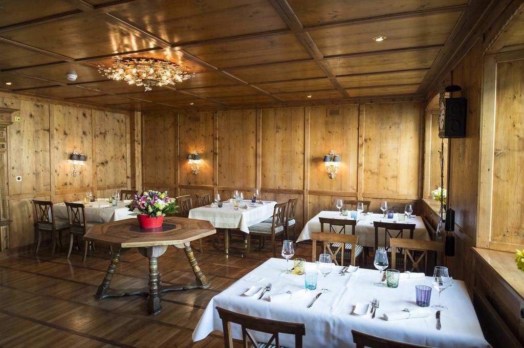 Hotel Weiss Kreuz Malans 外观 照片
