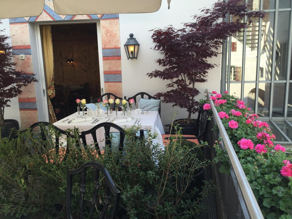 Hotel Weiss Kreuz Malans 外观 照片