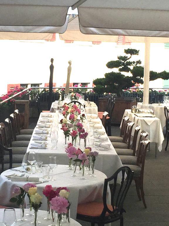Hotel Weiss Kreuz Malans 外观 照片